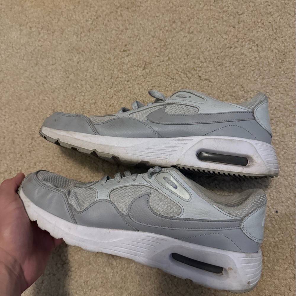 Gray Air Max 1 SIZE 9.5
